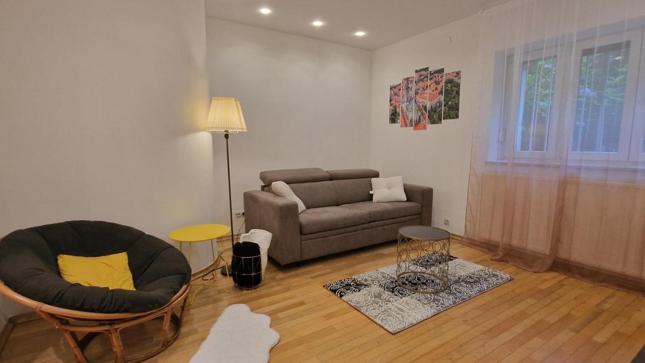 Apartman Roses Zagreb Ngoại thất bức ảnh