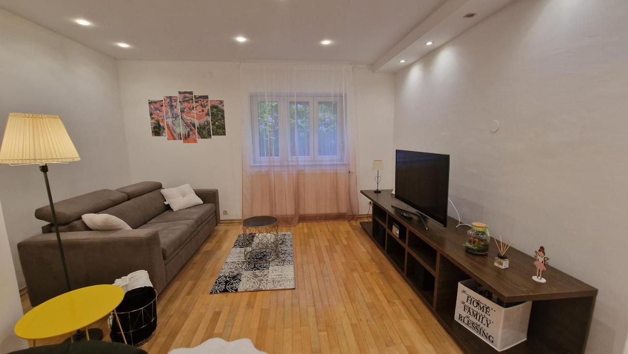 Apartman Roses Zagreb Ngoại thất bức ảnh